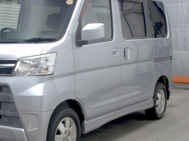 Daihatsu ATRAI WAGON 2019 7338672-4