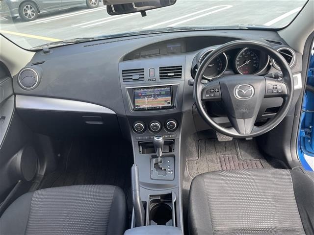 Mazda AXELA 2011 7333403-14