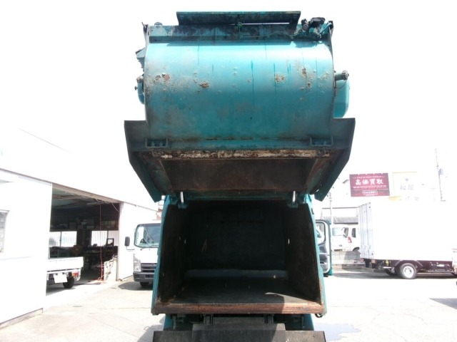Mitsubishi CANTER 2013 7335444-2