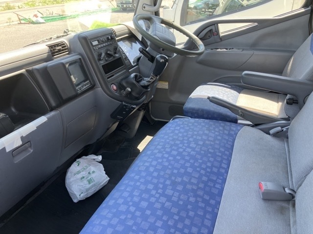 Mitsubishi CANTER 2004 7335866-5