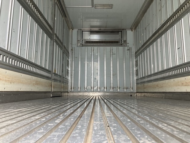 Mitsubishi CANTER 2016 7335999-19