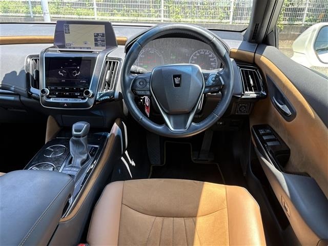 Toyota CROWN 2019 7316948-15