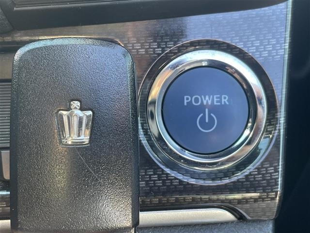 Toyota CROWN 2015 7316991-10