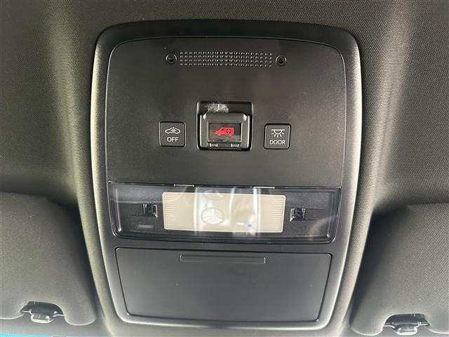 Toyota CROWN 2018 7317015-9