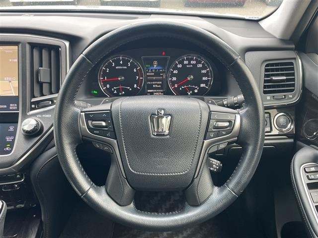 Toyota CROWN 2015 7317036-2