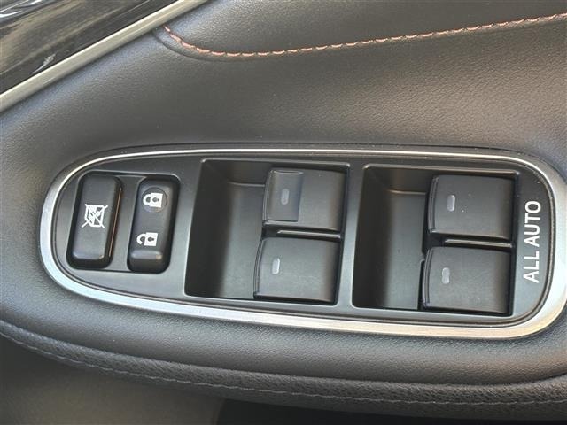 Toyota CROWN 2015 7317053-10