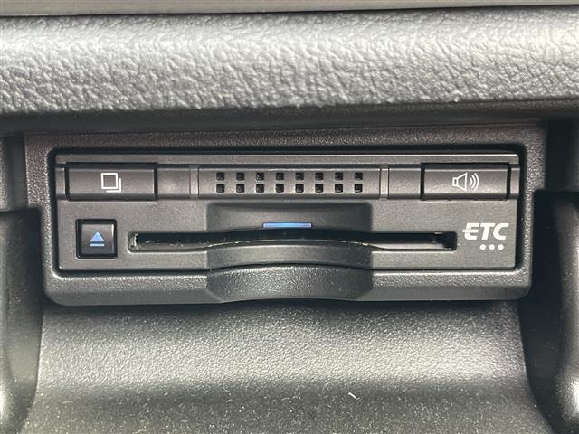 Toyota CROWN 2017 7317073-16