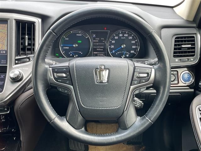 Toyota CROWN 2017 7317073-21