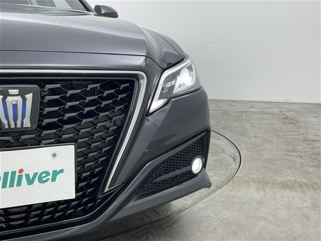 Toyota CROWN 2019 7317100-11