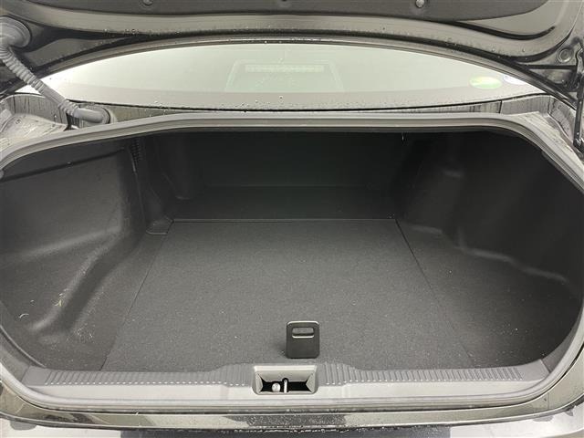 Toyota CROWN 2019 7317100-9