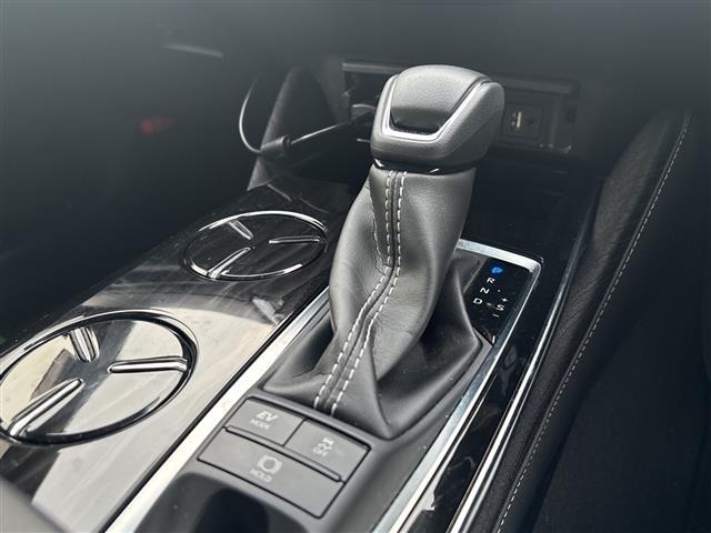 Toyota CROWN 2019 7317109-12