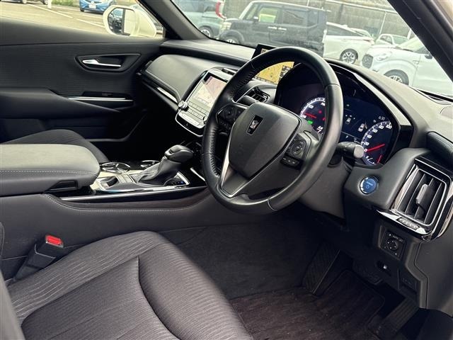 Toyota CROWN 2019 7317109-4