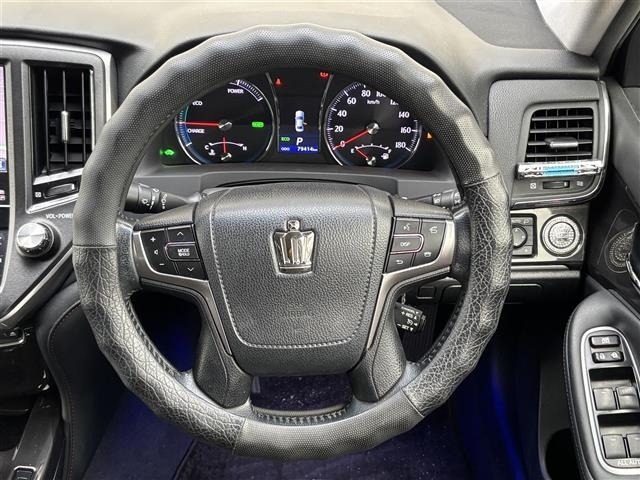 Toyota CROWN 2015 7317126-22