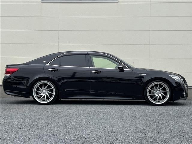 Toyota CROWN 2015 7317126-23
