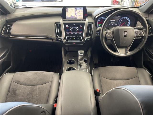 Toyota CROWN 2018 7317162-14