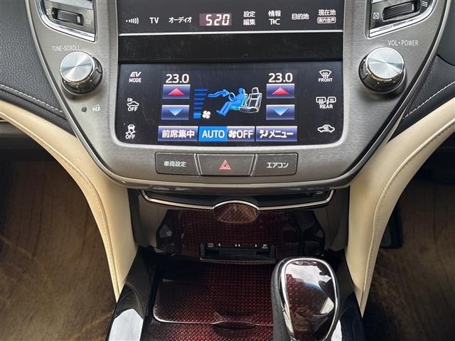 Toyota CROWN 2017 7317172-3