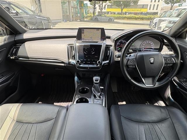 Toyota CROWN 2018 7317173-14