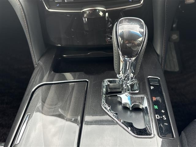 Toyota CROWN 2013 7317200-10
