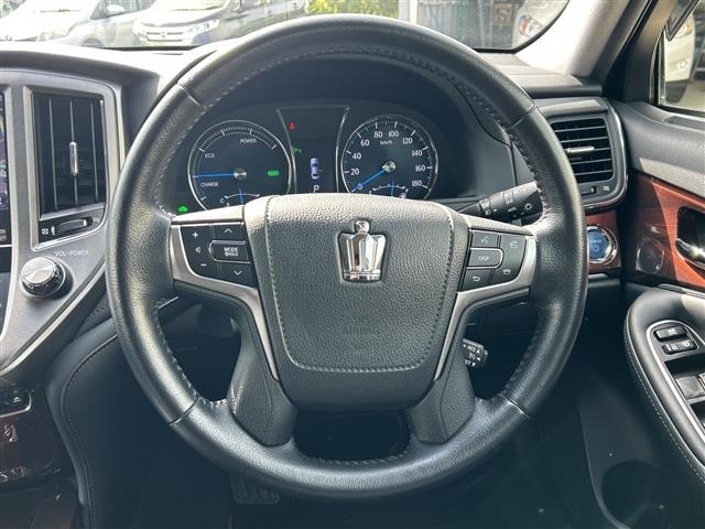 Toyota CROWN 2015 7317253-18