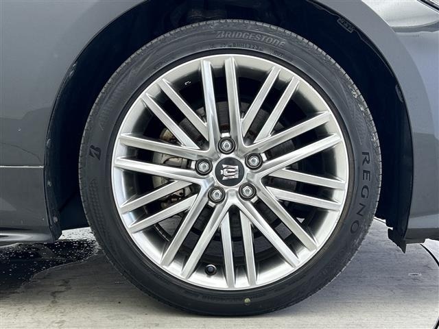 Toyota CROWN 2021 7317268-4