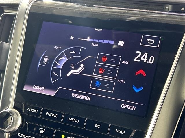 Toyota CROWN 2019 7317294-19