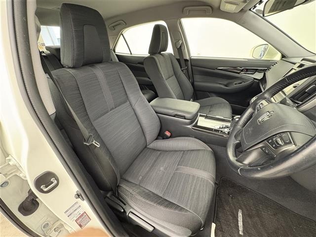 Toyota CROWN 2016 7317381-10