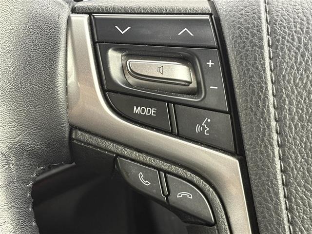 Toyota CROWN 2016 7317381-7