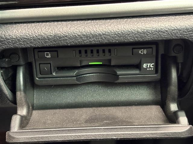 Toyota CROWN 2016 7317381-9