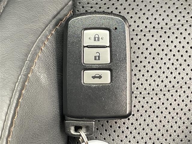 Toyota CROWN 2013 7317435-10