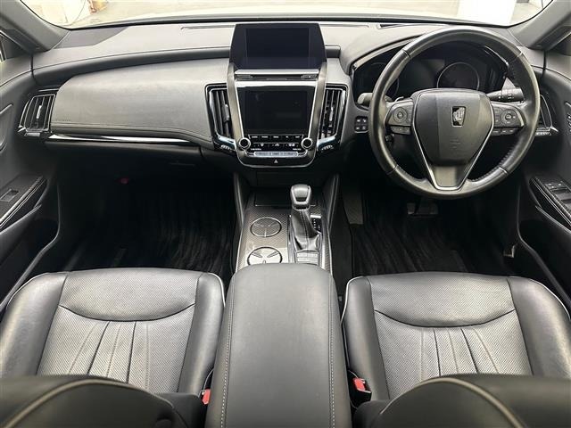 Toyota CROWN 2018 7317462-4