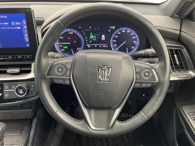 Toyota CROWN 2021 7317490-3