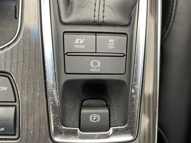 Toyota CROWN 2021 7317510-12