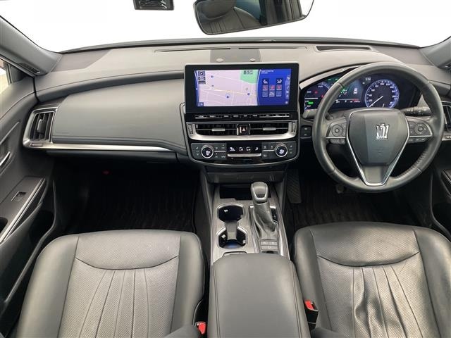 Toyota CROWN 2021 7317510-14