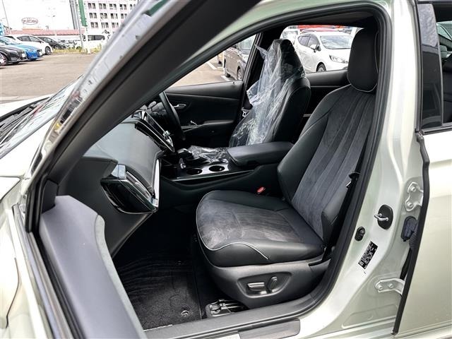 Toyota CROWN 2019 7317511-10