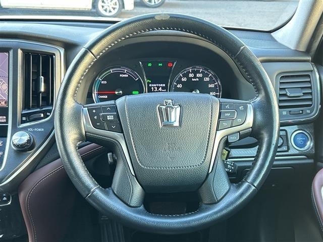 Toyota CROWN 2014 7317534-10