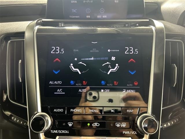 Toyota CROWN 2019 7317619-11