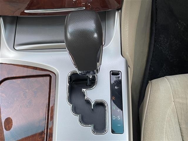 Toyota CROWN 2012 7317703-2