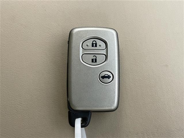 Toyota CROWN 2012 7317703-6