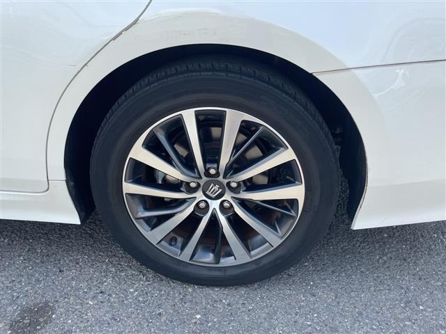 Toyota CROWN 2019 7317704-9