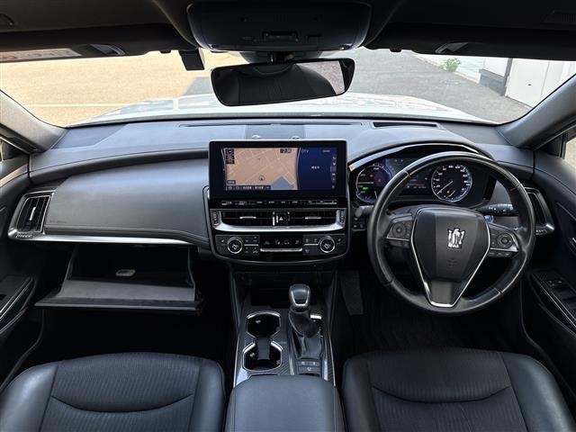 Toyota CROWN 2021 7317711-15