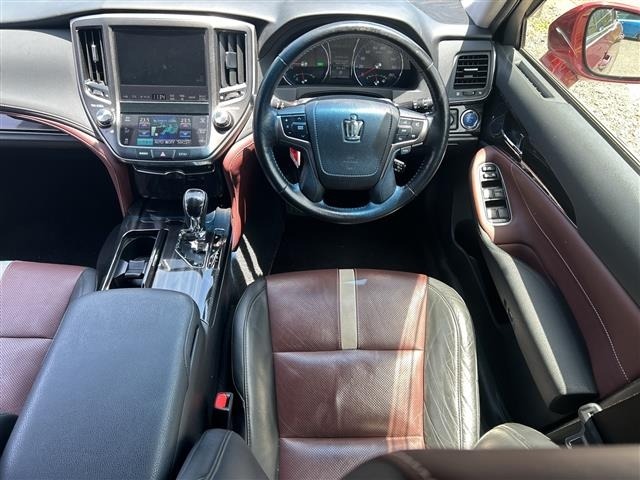 Toyota CROWN 2014 7317744-21