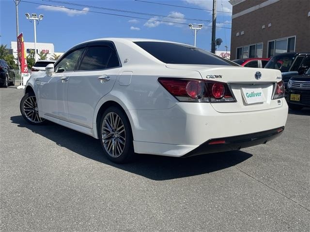 Toyota CROWN 2017 7317810-3