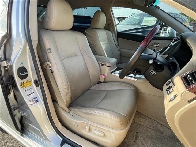 Toyota CROWN 2011 7317811-6