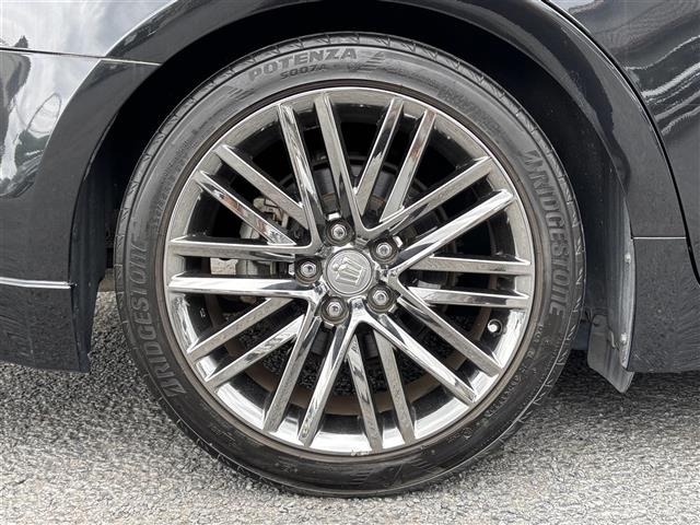 Toyota CROWN 2016 7317831-23