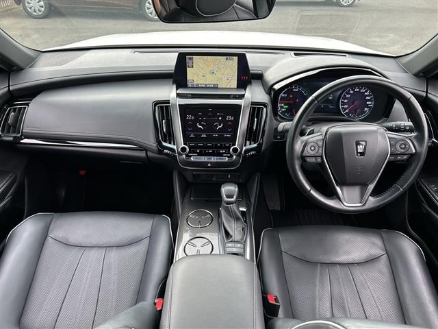Toyota CROWN 2018 7317875-14
