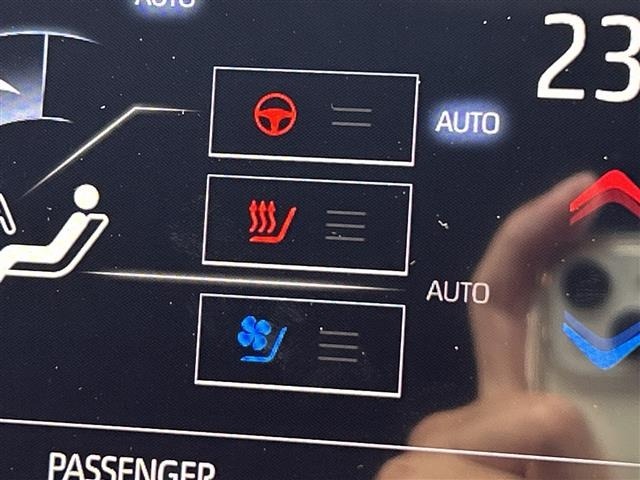 Toyota CROWN 2018 7317875-21