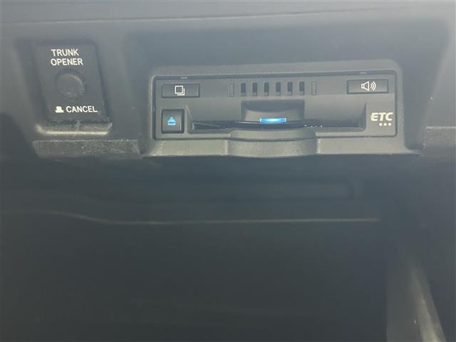 Toyota CROWN 2019 7317880-1