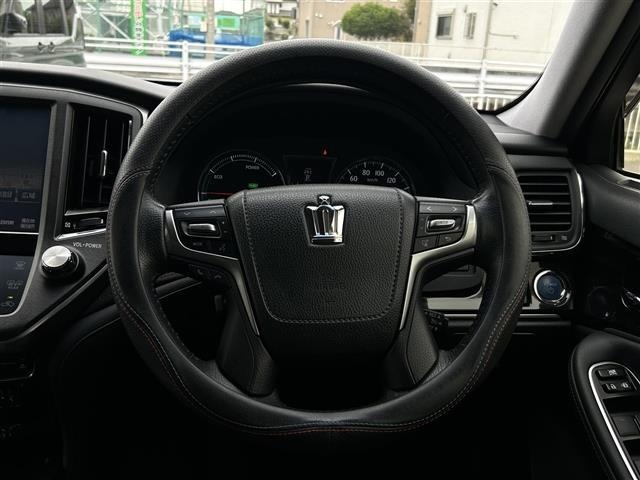 Toyota CROWN 2016 7317881-19