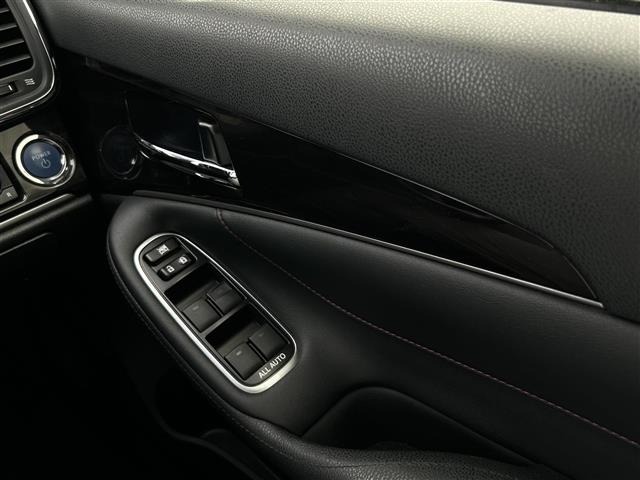 Toyota CROWN 2016 7317881-22