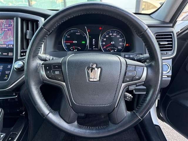 Toyota CROWN 2013 7317914-19